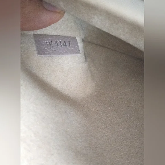 Louis Vuitton pochette - Picture 12 of 16